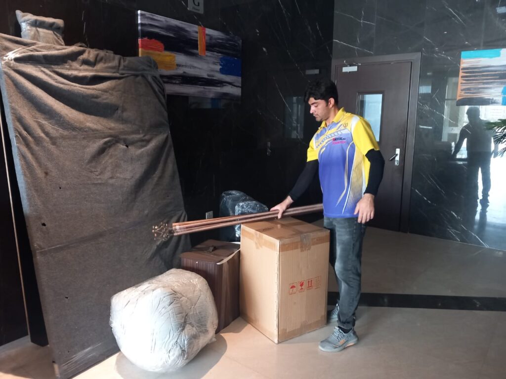 Movers and Packers in Ajman