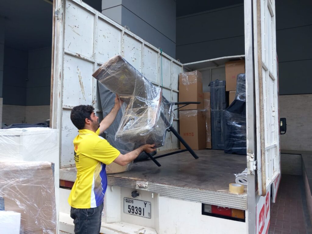 furniture movers in Sharjah