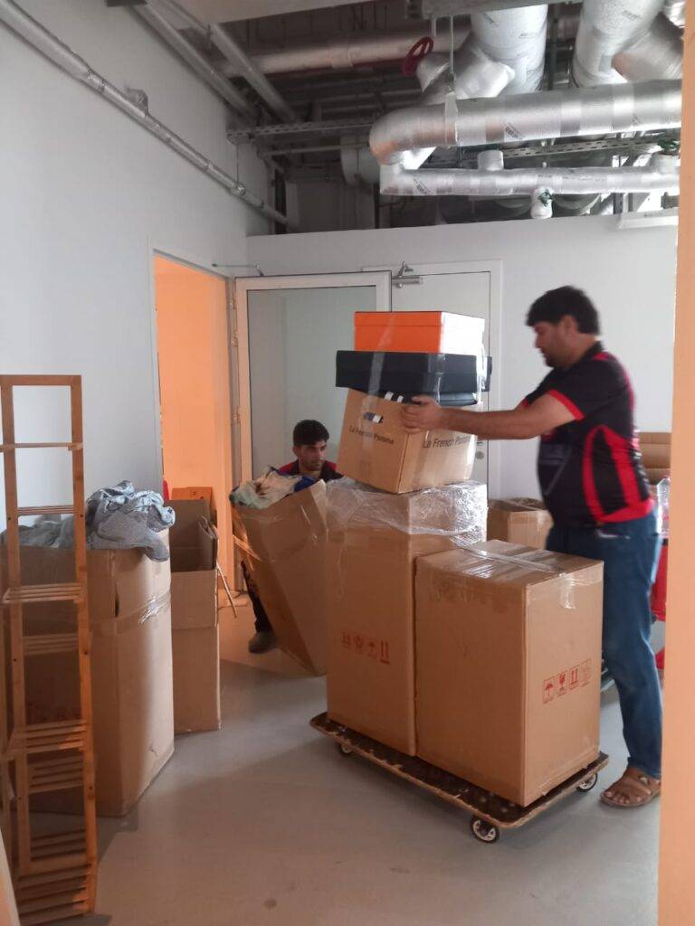 villa packers and movers in Dubai