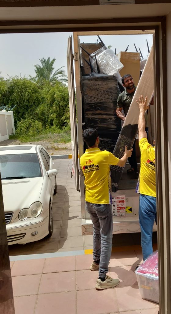 Movers in Silicon Oasis Dubai