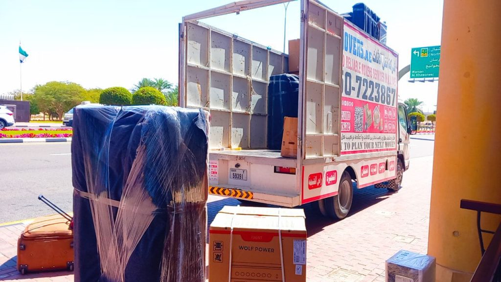 Low-cost movers in Dubai