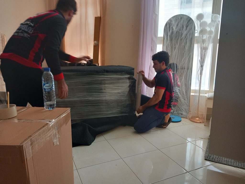 Movers in Dubai island Vila